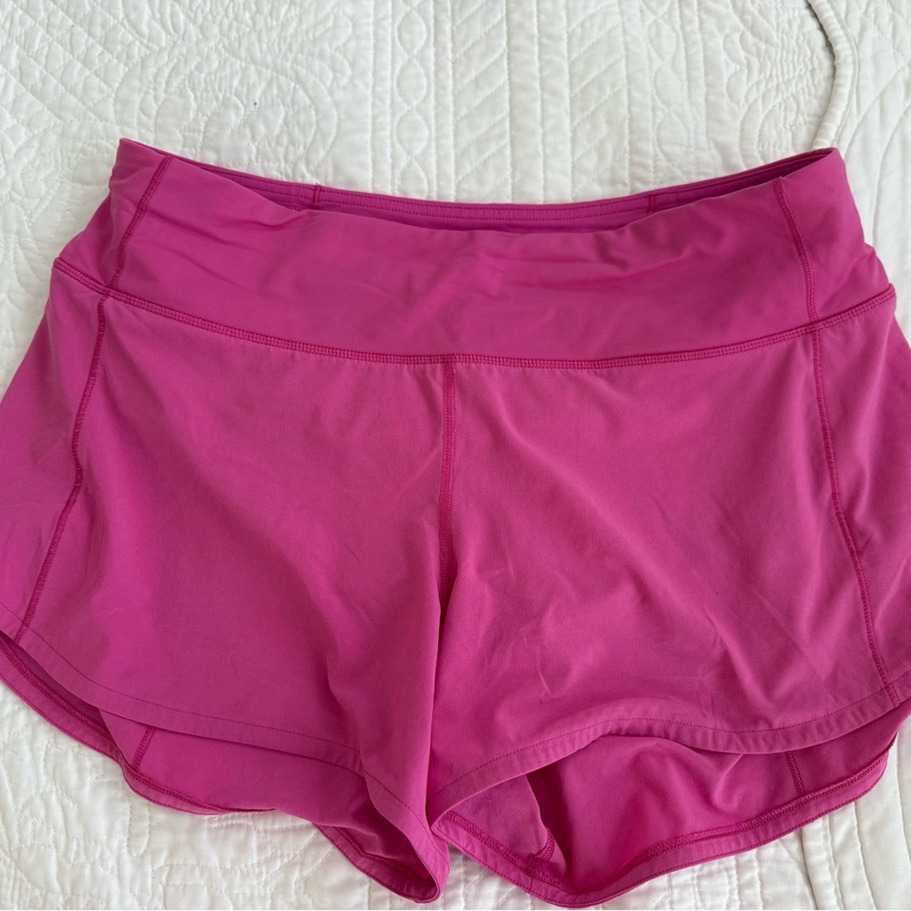 Lululemon Mid Rise Speed up Shorts